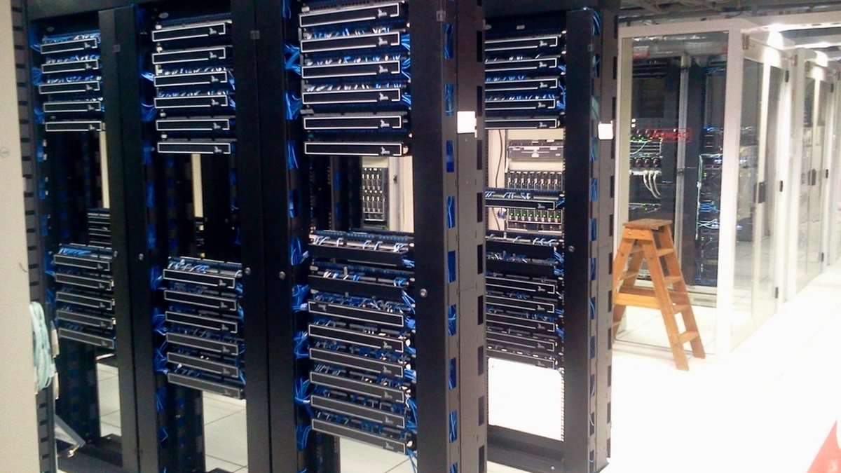 Регламенты по информационной безопасности: доступ, пароли, резервное копирование в Сургуте